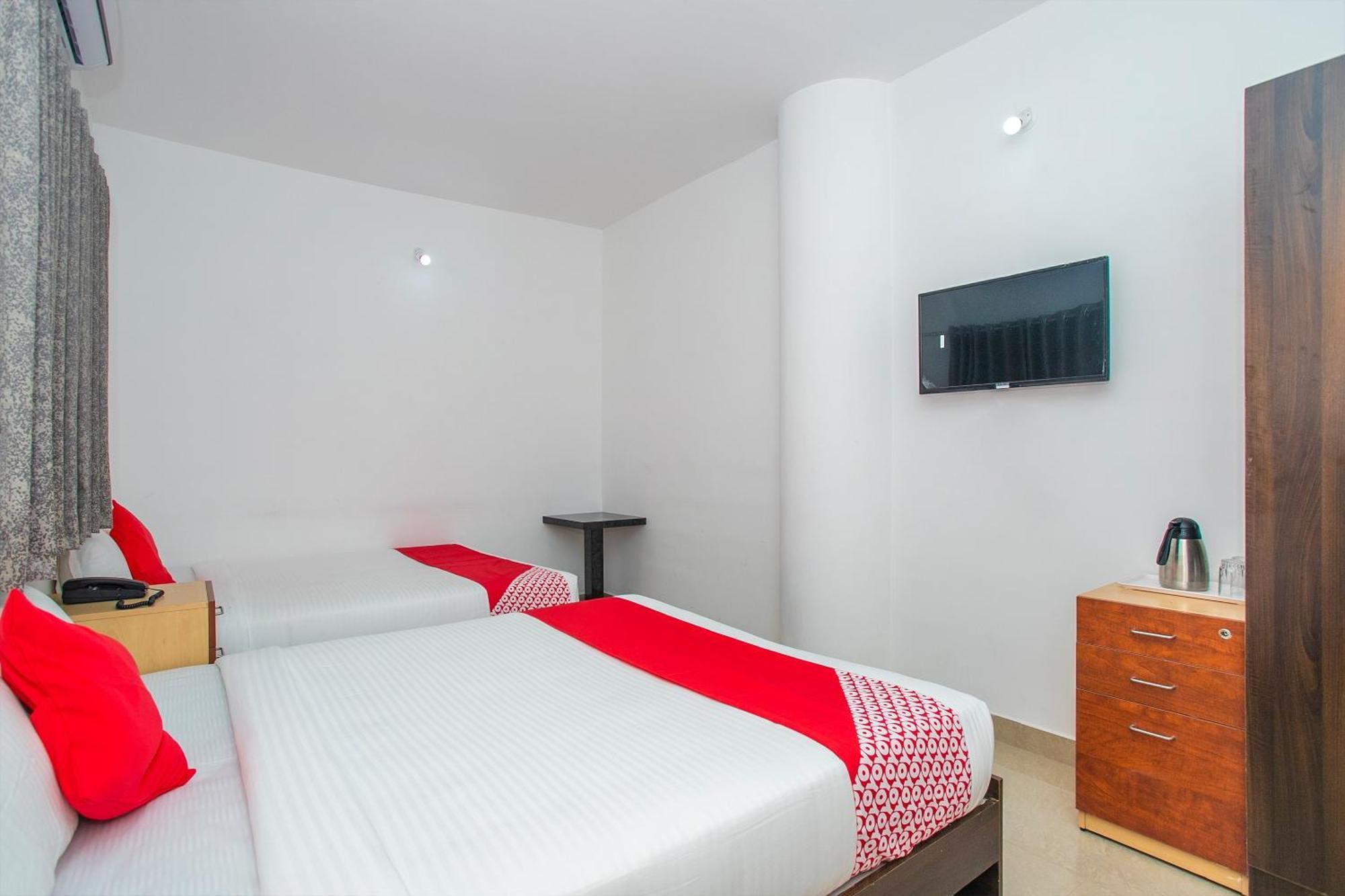 Oyo Splenor Inn Kammasandra Zewnętrze zdjęcie